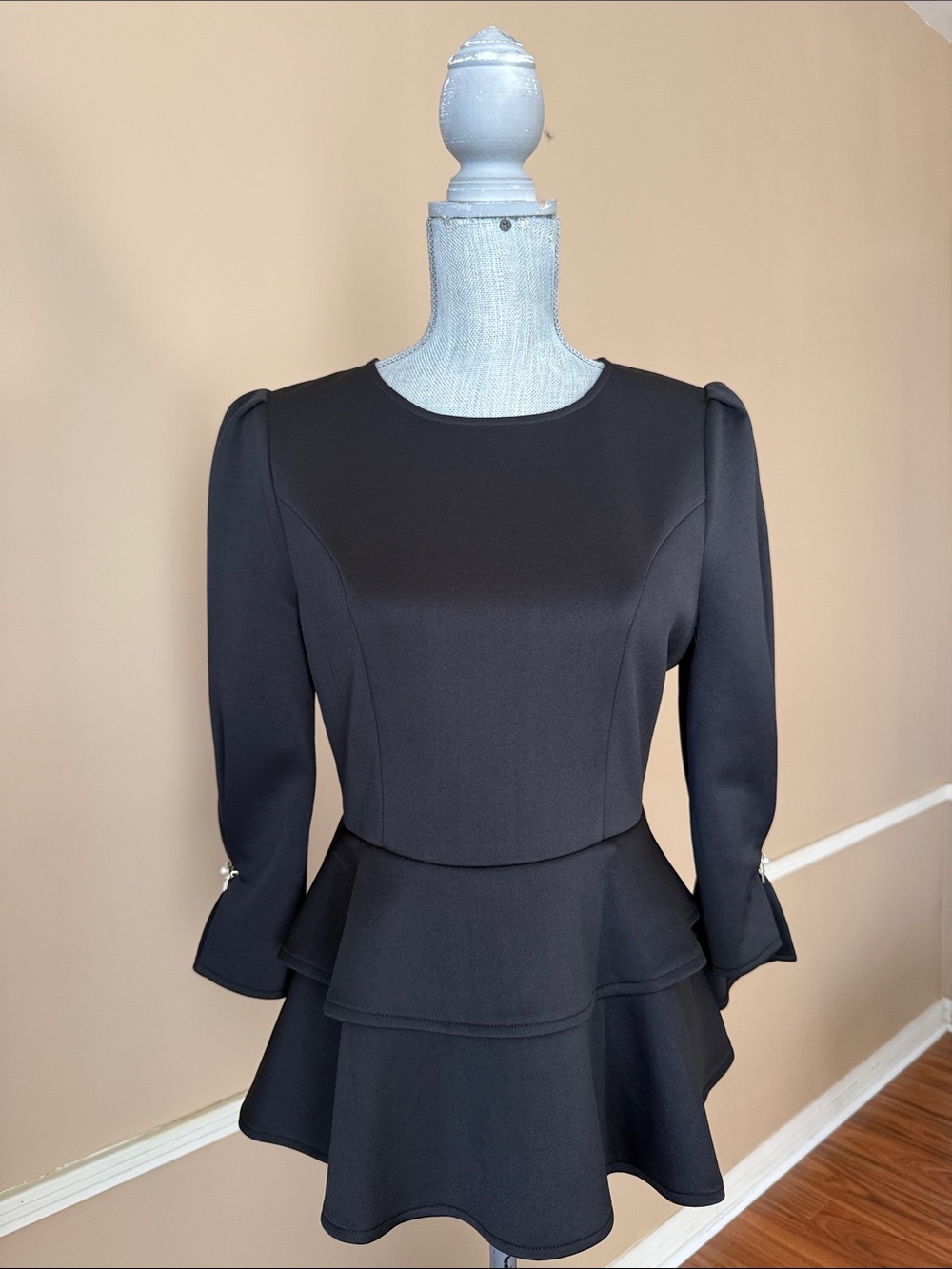 GRACIA 🖤 BLACK PEPLUM TIERED LONG-SLEEVE BLOUSE 🖤 SIZE MEDIUM 🌟NWT🌟 - Picture 16 of 17